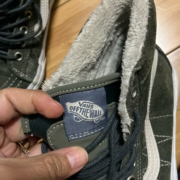 VANS OFF THE WALL HIGH TOP SHOE - Picture 5 of 6